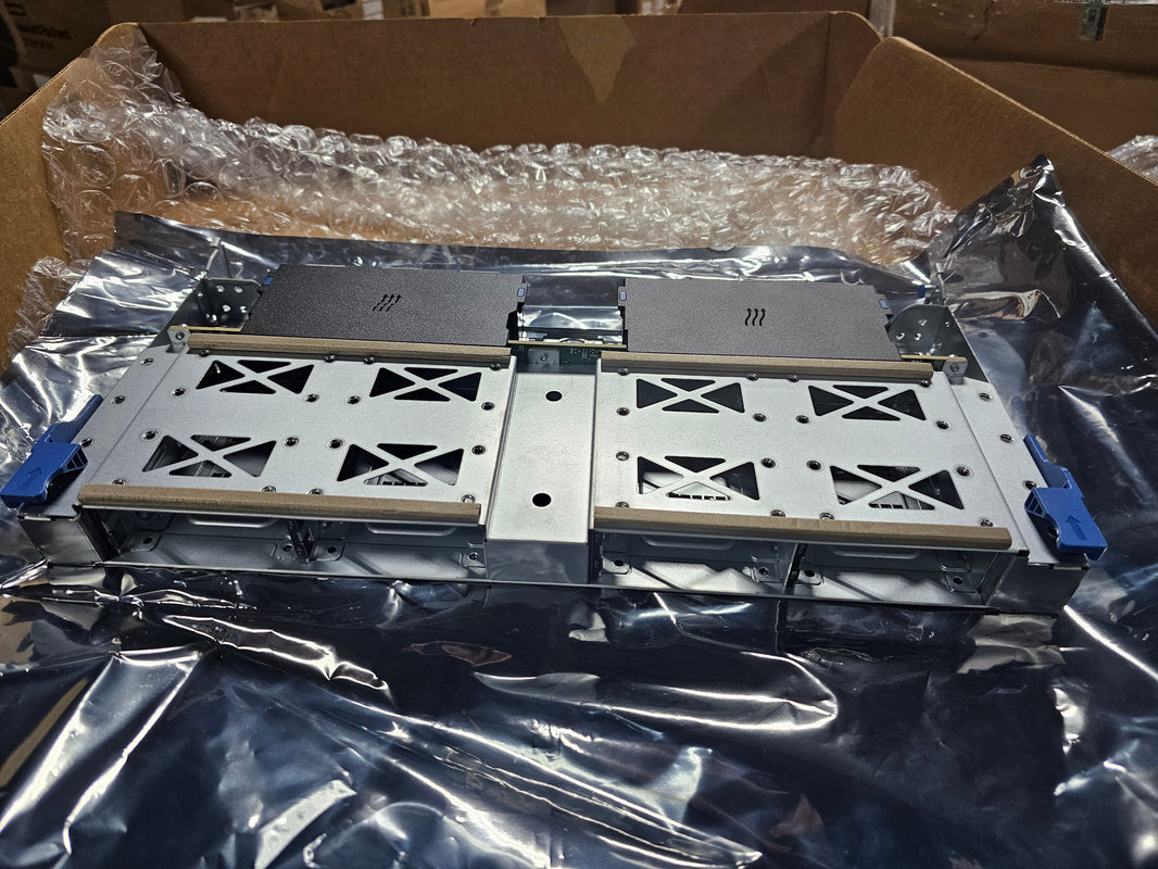 P28703-B21 Hpe Apollo 4200 gen10 plus 8sff X4 tri-mode U.3 bc drive cage 3 upgrade kit