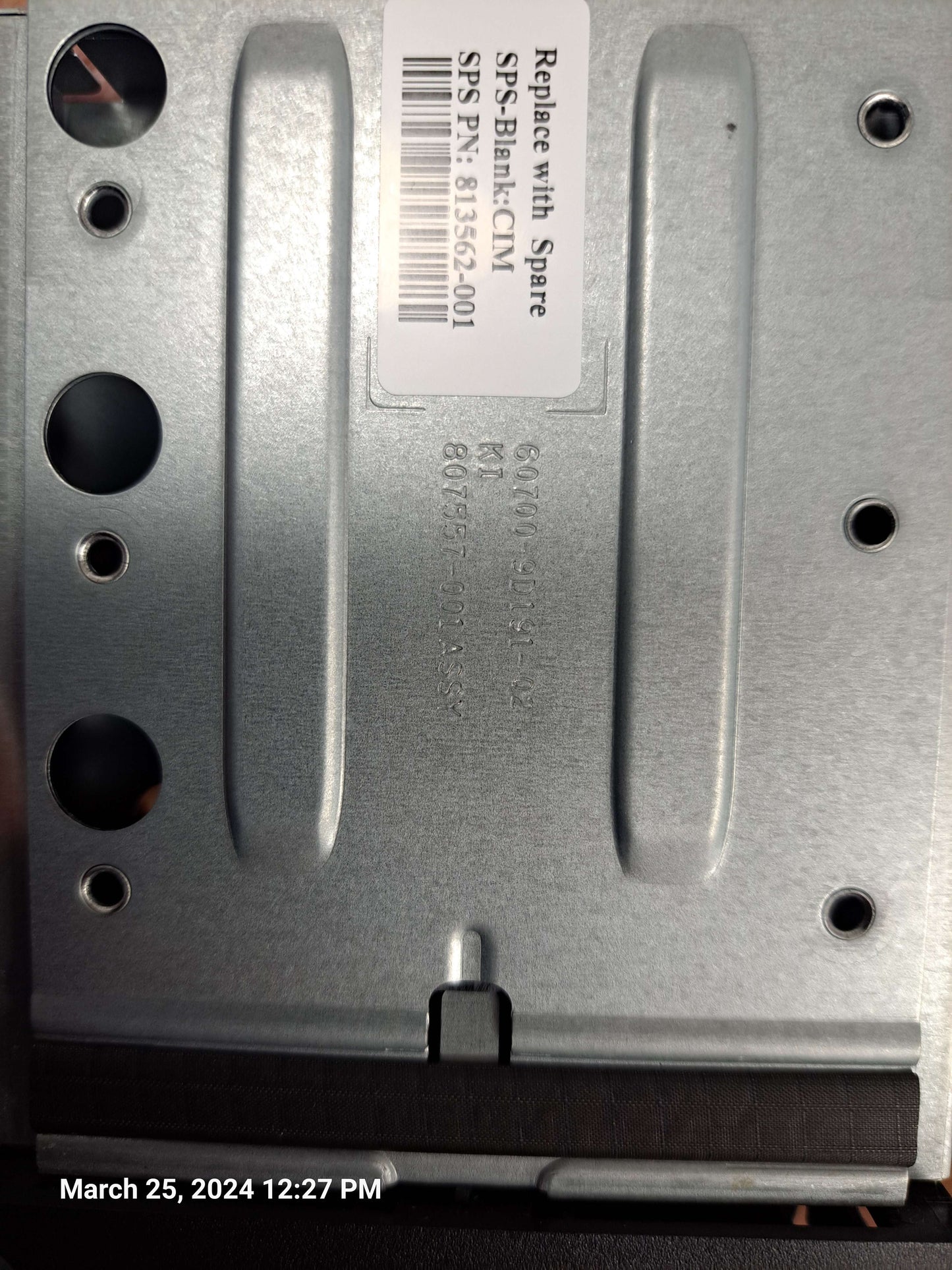 813562-001 HPE Synergy 12000 Frame Appliance Bay Blank Filler – Elantech IT