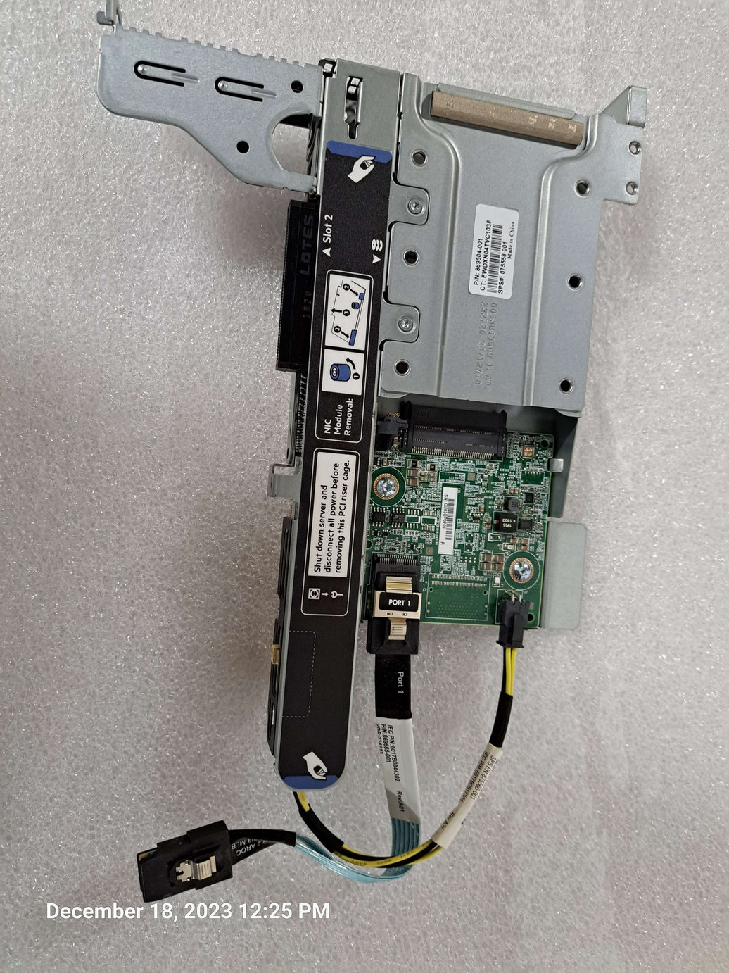 HPE 867972-B21 DL360 g10 1sff rear sas sata SFF