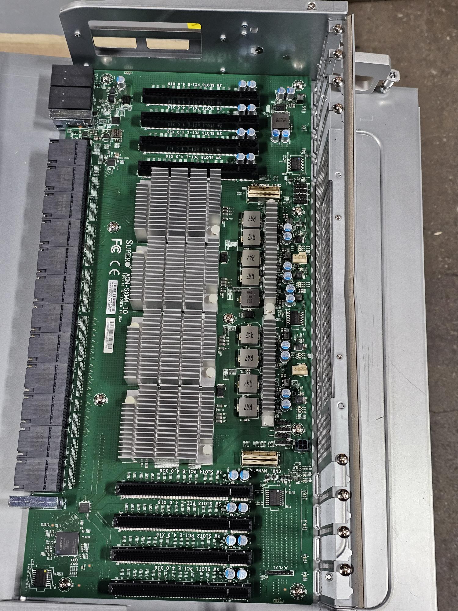 Supermicro AOM-SXM4-IO PCIE Gen4 switch board for 4U 8 SXM4 GPU system