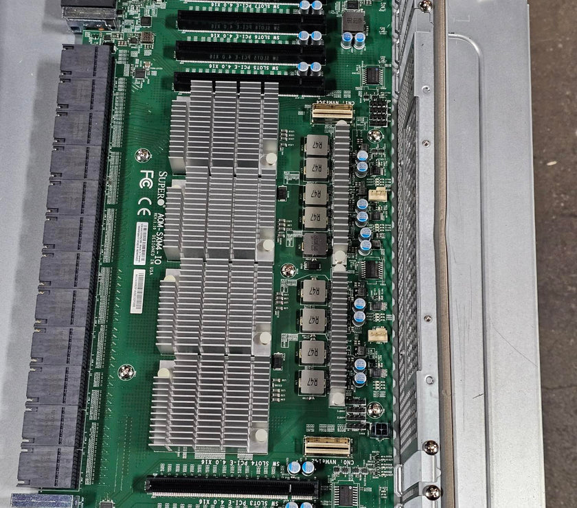 Supermicro AOM-SXM4-IO PCIE Gen4 switch board for 4U 8 SXM4 GPU system