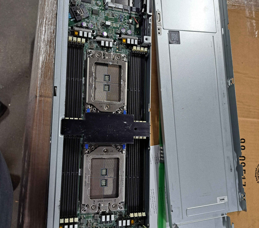 P21163-b21  HPE Proliant XL225n Gen10 plus cto server