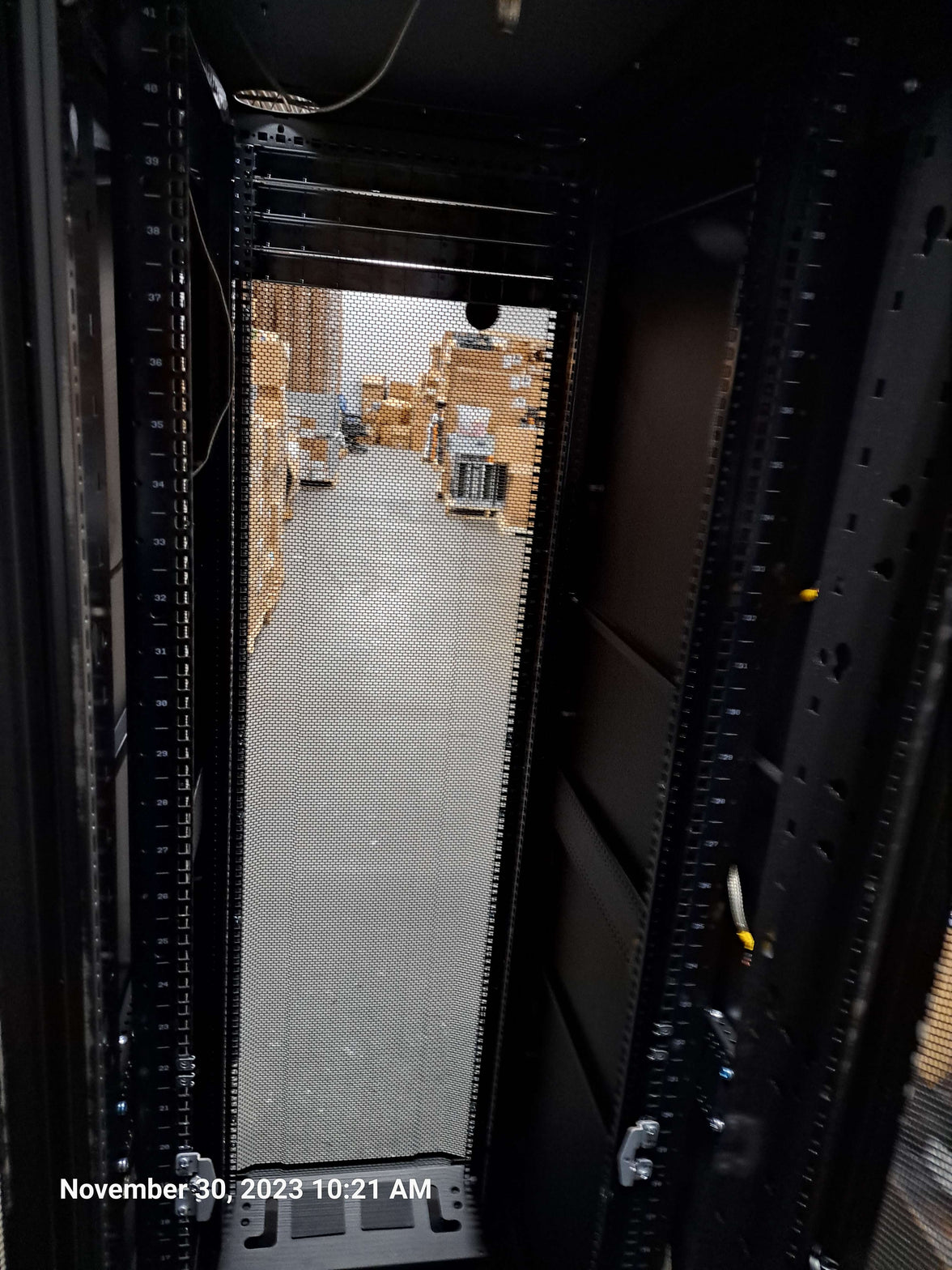 QZ728A HP Rack Base 42U For StoreALL9730 ctorage chassis